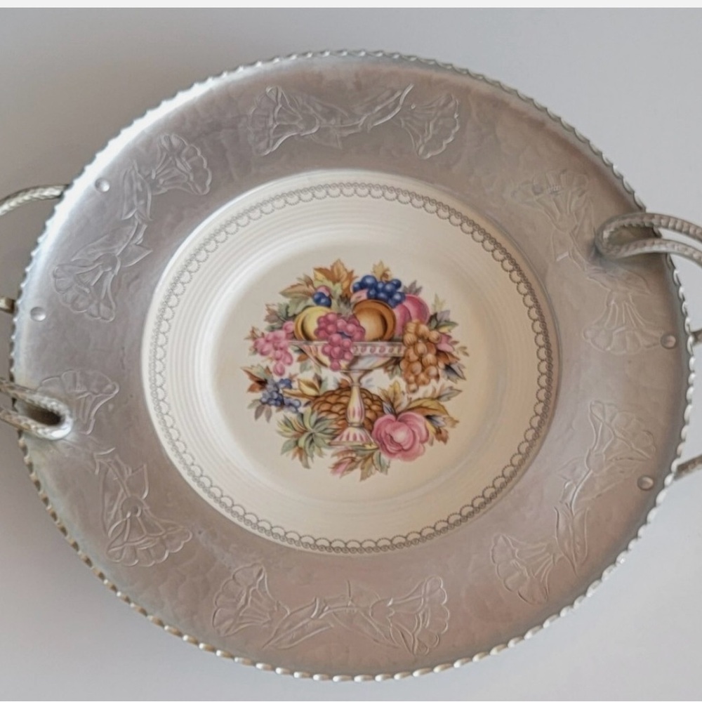 Triumph Silver and Cream Floral Serveware
